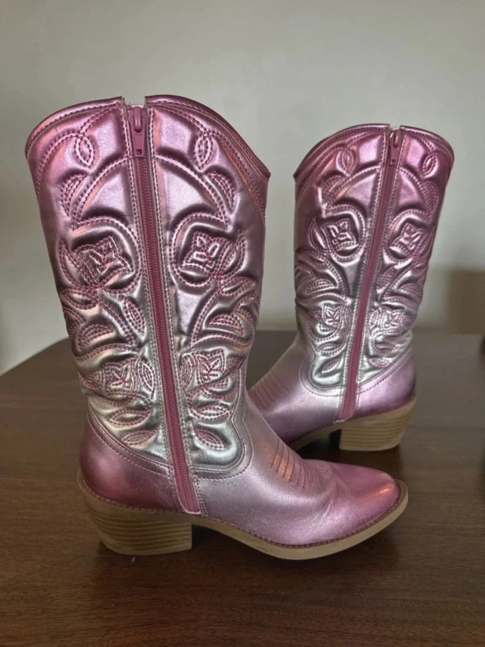 Steve Madden Metallic Pink Western Cowboy Boots Girls Size 4